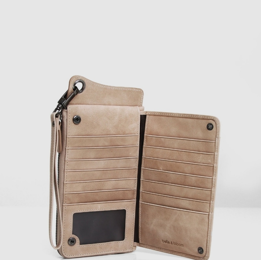 Penelope Leather Wallet by Belle and Bloom - Picture 2 of 10